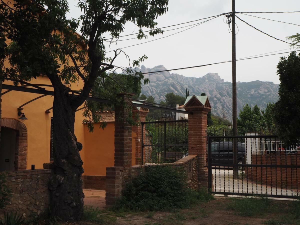Cal Ventura Pension El Bruc Buitenkant foto