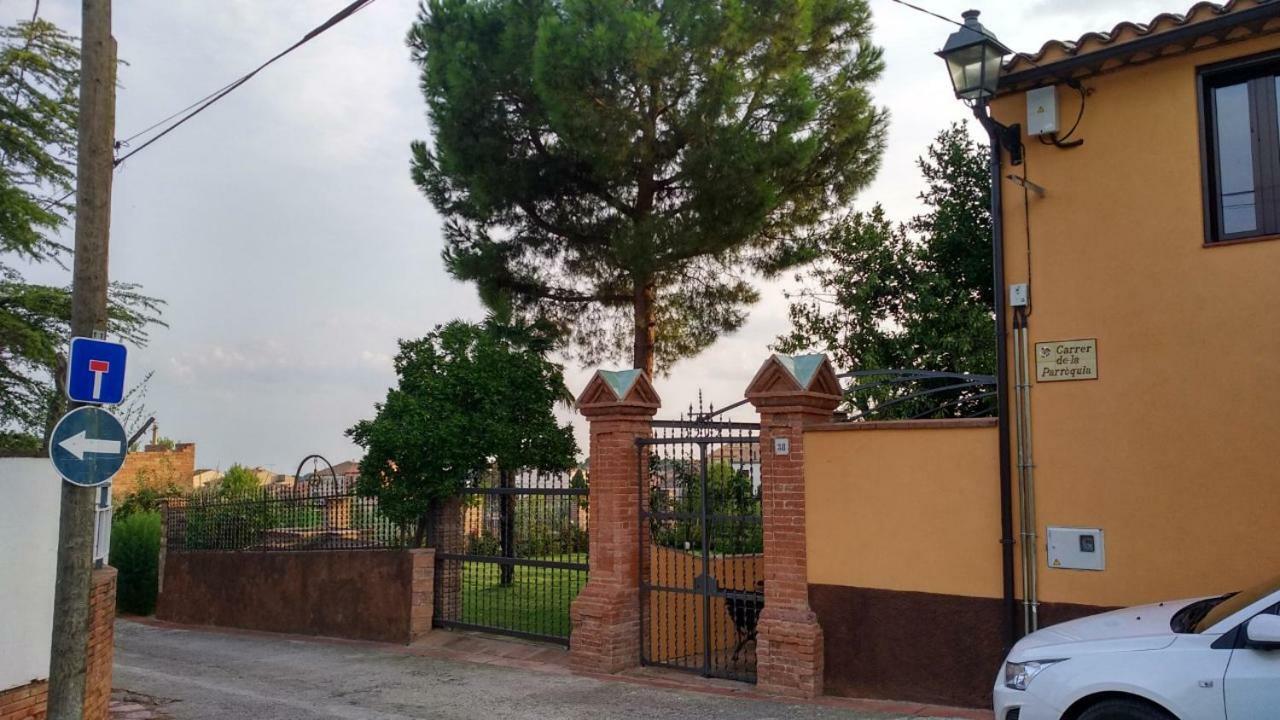 Cal Ventura Pension El Bruc Buitenkant foto